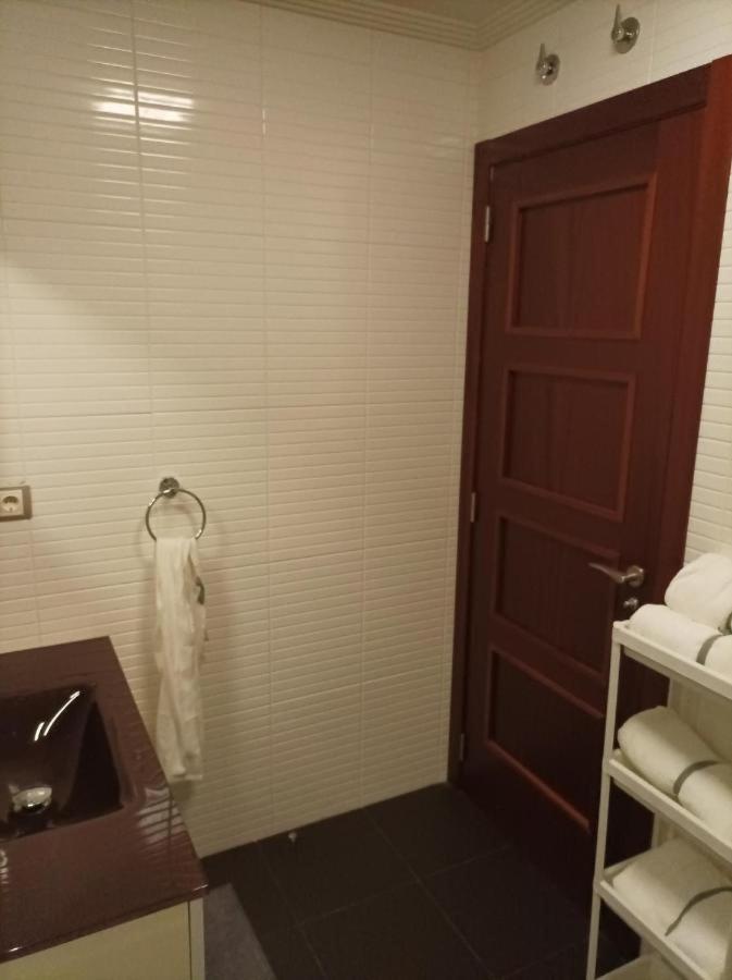 Apartamento Piscina 2G By Urraca Suites Viveiro Luaran gambar